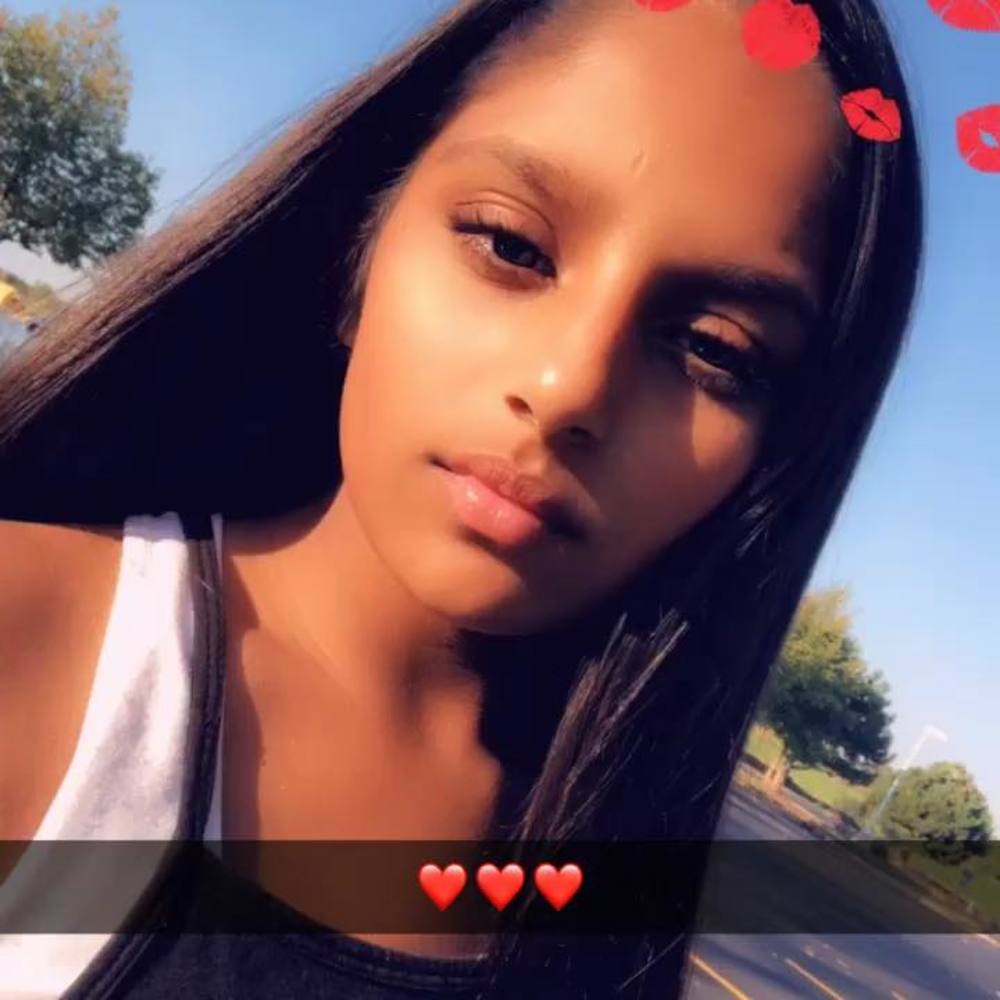 Meet your Posher, Rashmila